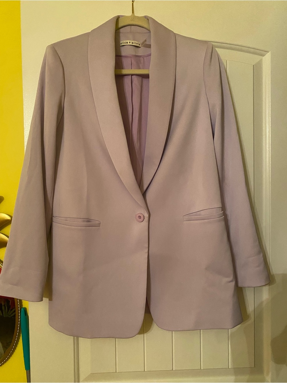 Alice + Olivia Blazer Jacket Size 2 Lavender Women’s One Button